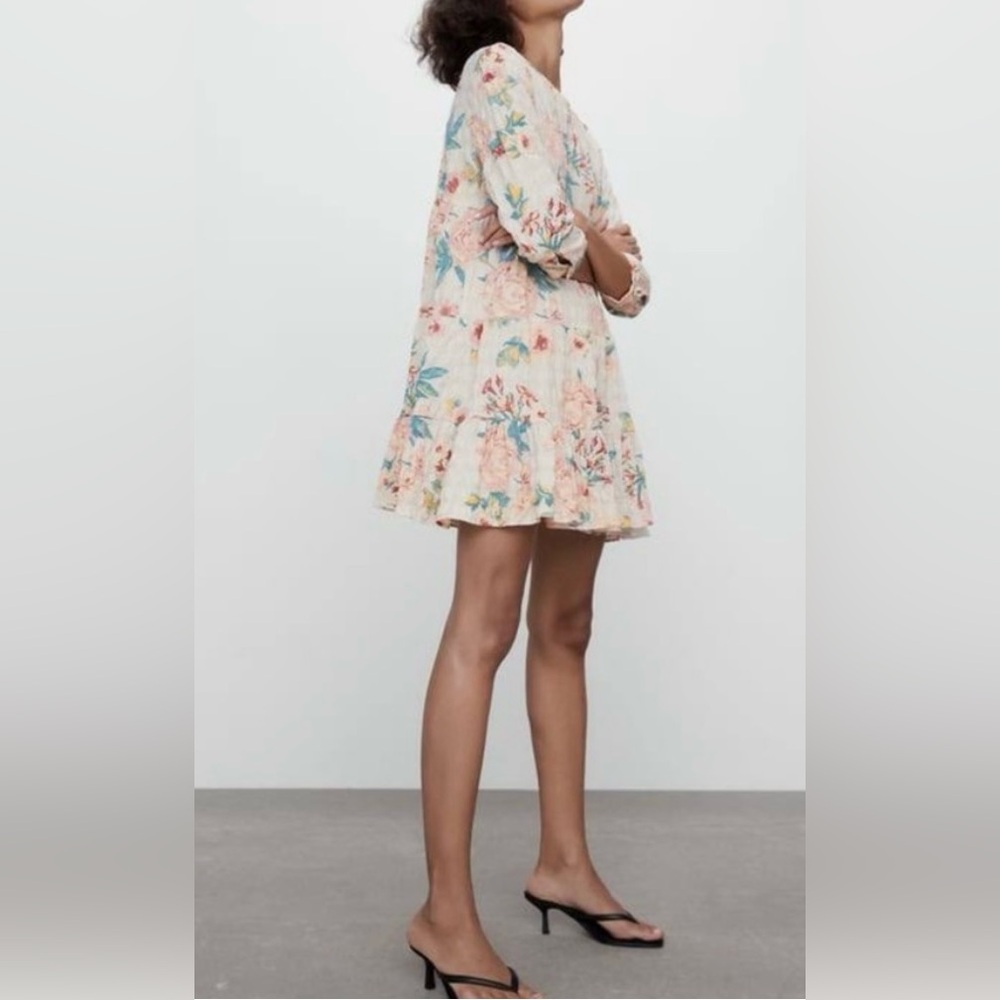 Zara, Floral Women's print dress, Size M